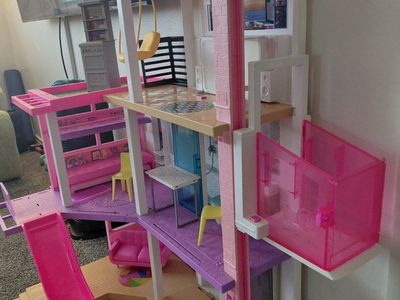 Barbie Dream House
