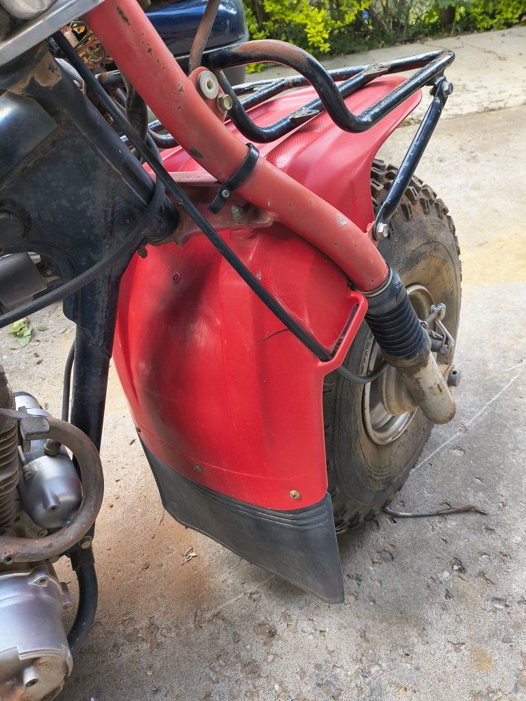 1983-85 Honda atc 200 3 wheeler front end/parts