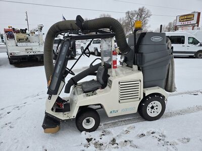 2020 Tennant ATLV 4300 Litter Vacuum 18hrs