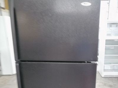 Black Whirlpool 18 cf Refrigerator~90 Day Guarantee