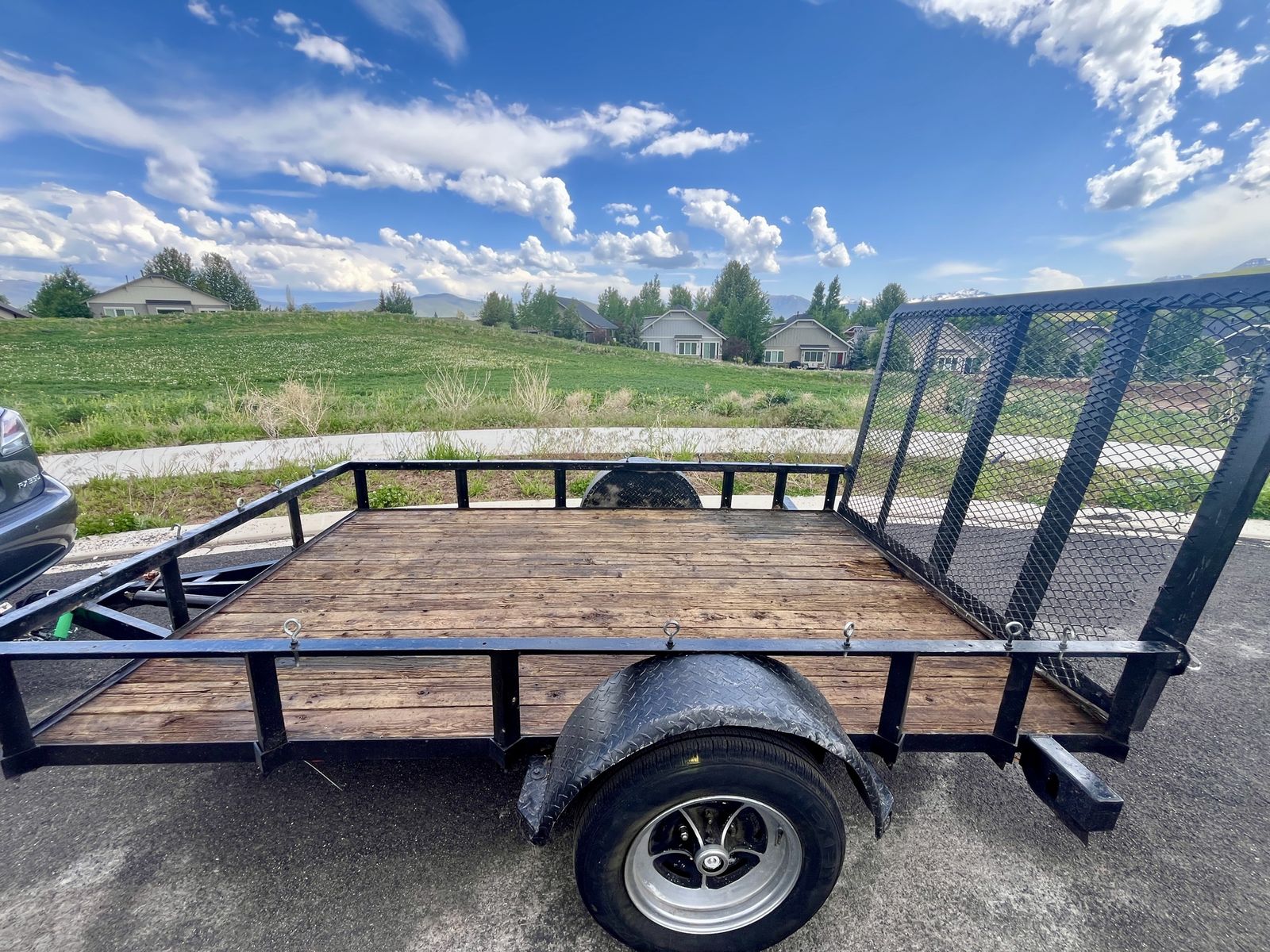 Utility trailer 5.5’ x 10’