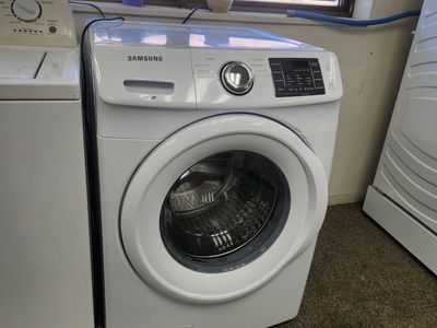 Samsung Front Load Washer White Electric VRT Plus