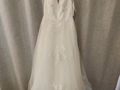 Wedding Dress Size 8