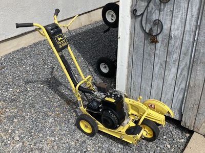 John Deere lawn edger
