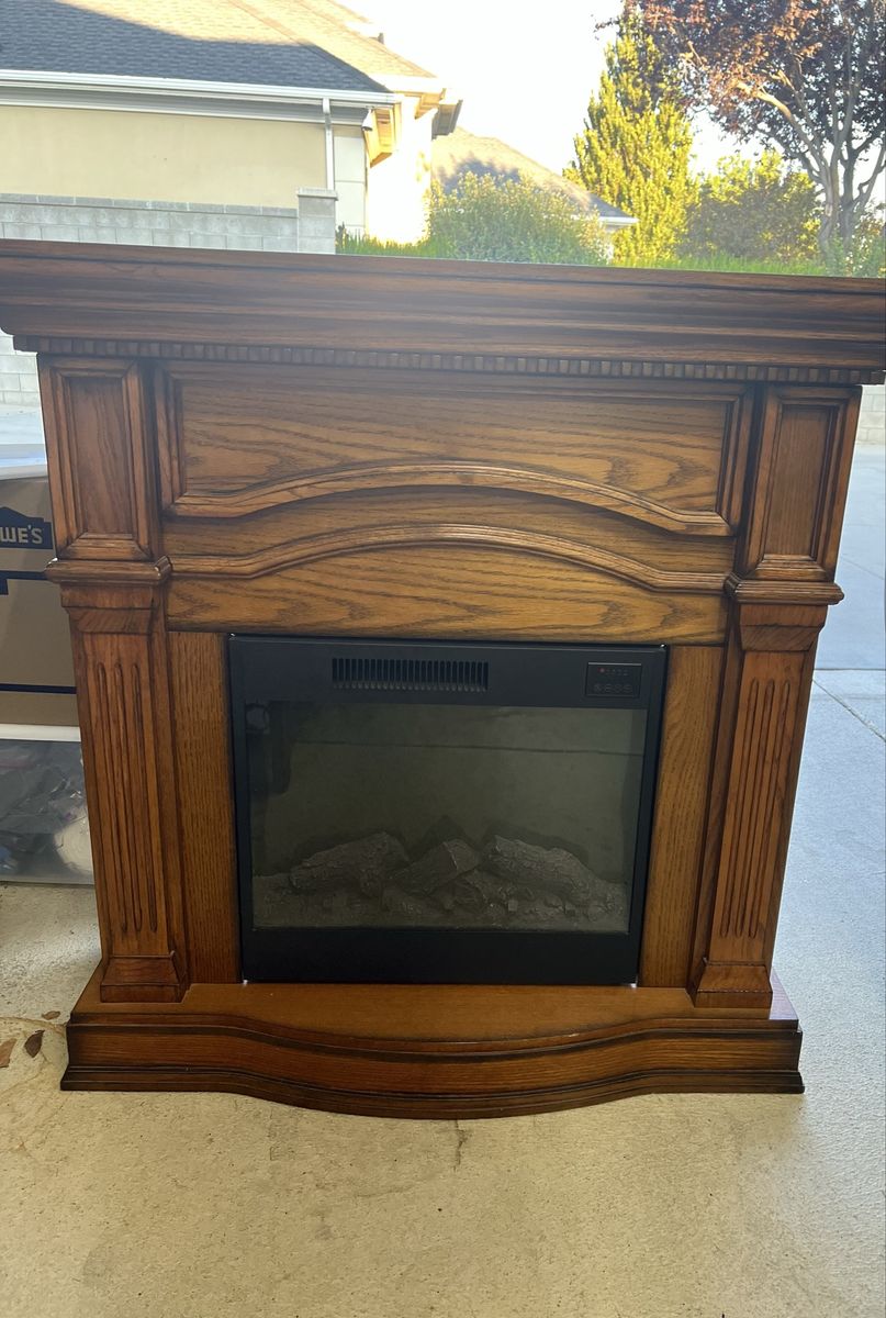 Electric Fireplace with Wooden Mantel Surround