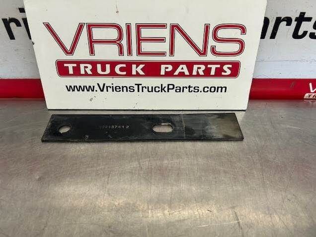 K221-3741-2 SPACER-FRAME