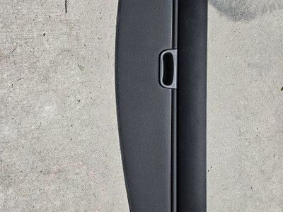 Black Retractable Cargo Cover for 2020 Mazda cx-5