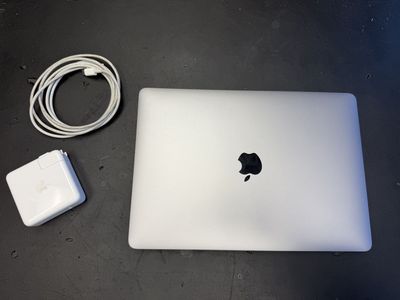 Apple MacBook Pro 13" M1 – 16GB RAM – 1TB SSD – Excellent Condition