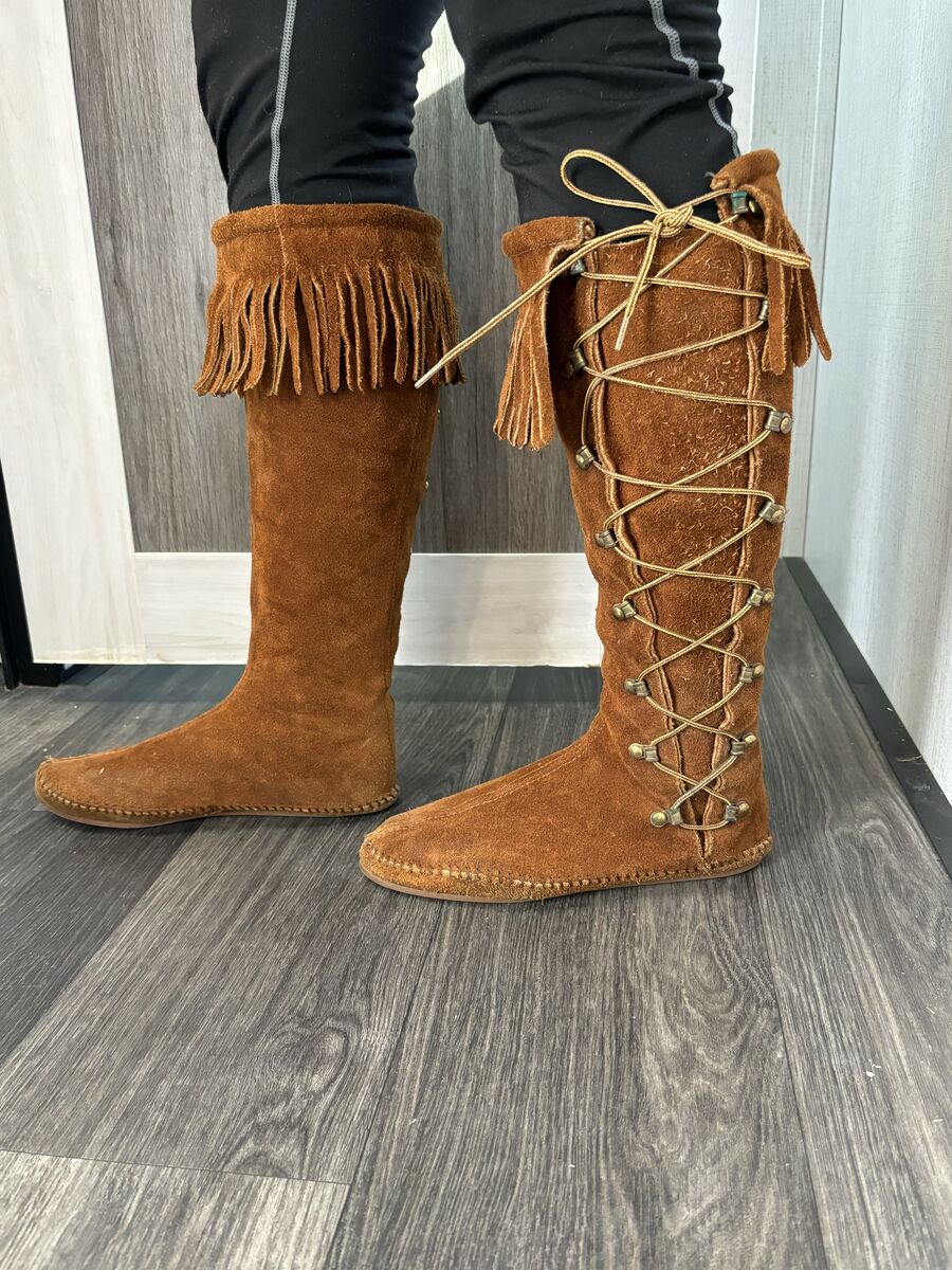 Vintage Minnetonka suede leather boots