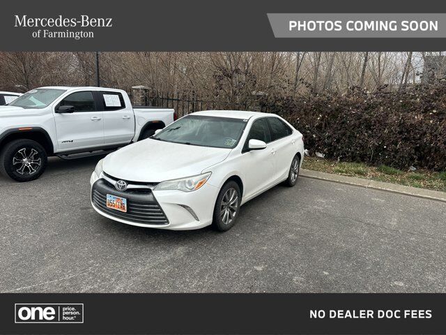 2015 TOYOTA CAMRY XLE