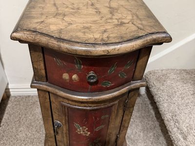 Stein World Cassie 1door 1drawer Chairside