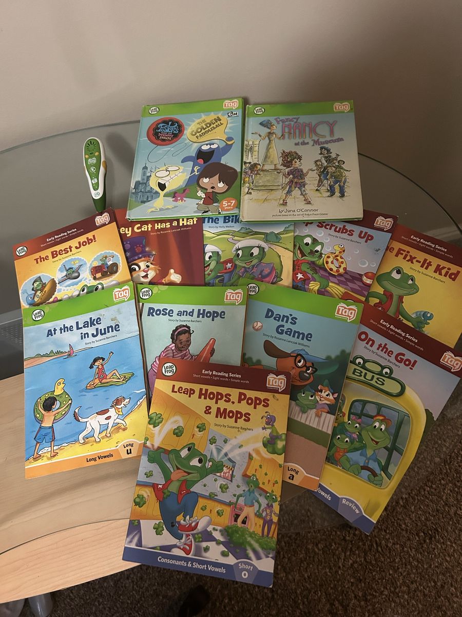 LeapFrog Tag Reading System & 12 Book Set (Ages 4-8) - Early Reading, Phonics & Story Books
