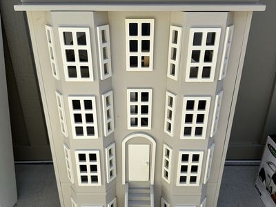 Pottery Barn Kids Westport Dollhouse + Extras