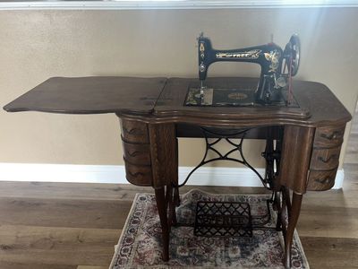 Restored/Serviced The Free No. 5 Sewing Machine