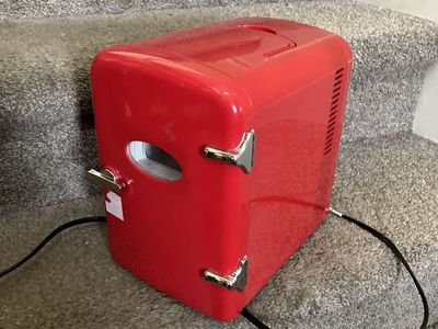 Mini drink fridge