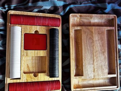 1996 Marlboro poker set