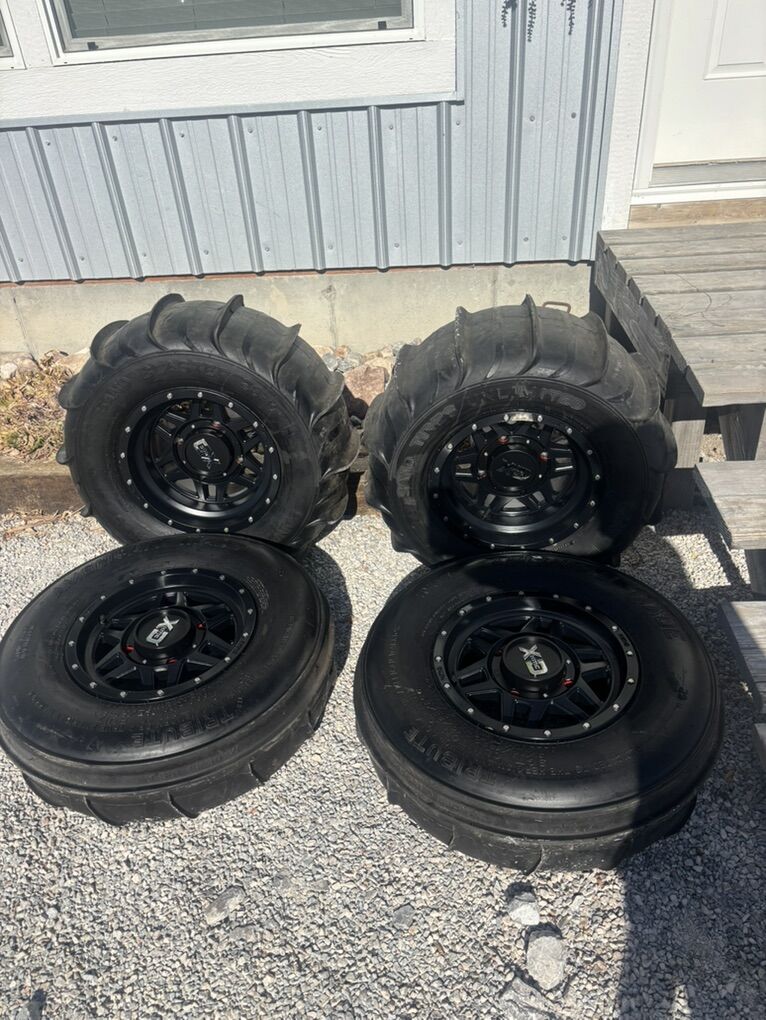 Razor Sand Tires