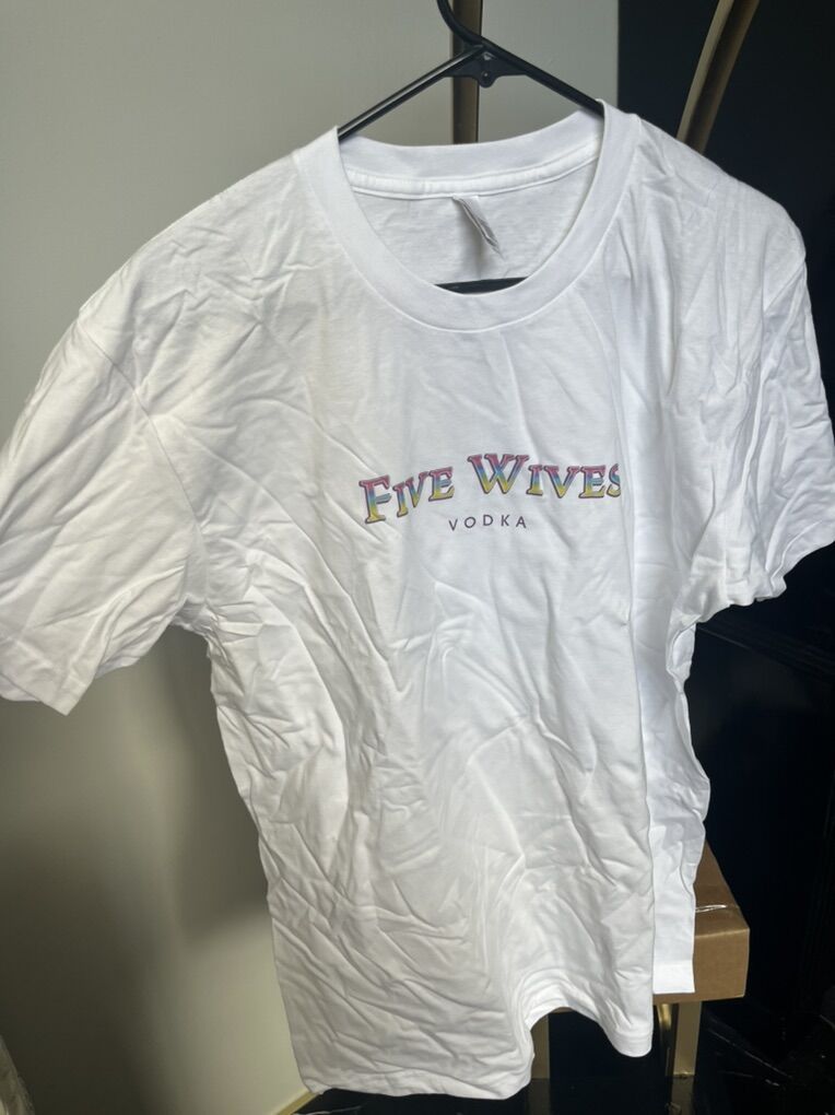 Brand New Vintage Five Wives Vodka T-Shirts