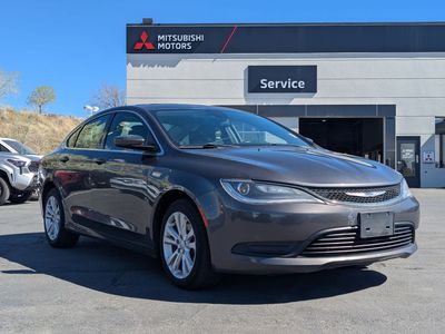 2016 Chrysler 200 Touring