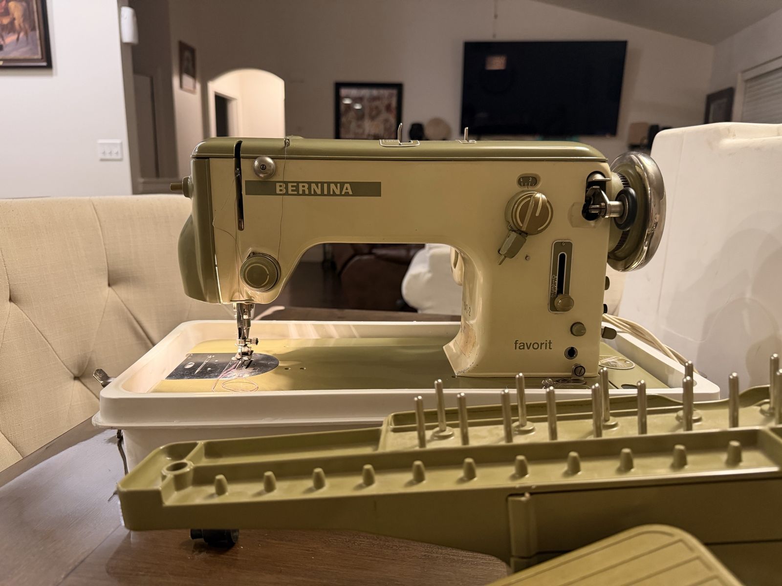 Vintage Bernina Favorit Sewing Machine with Accessories and Case. Heavy Duty 