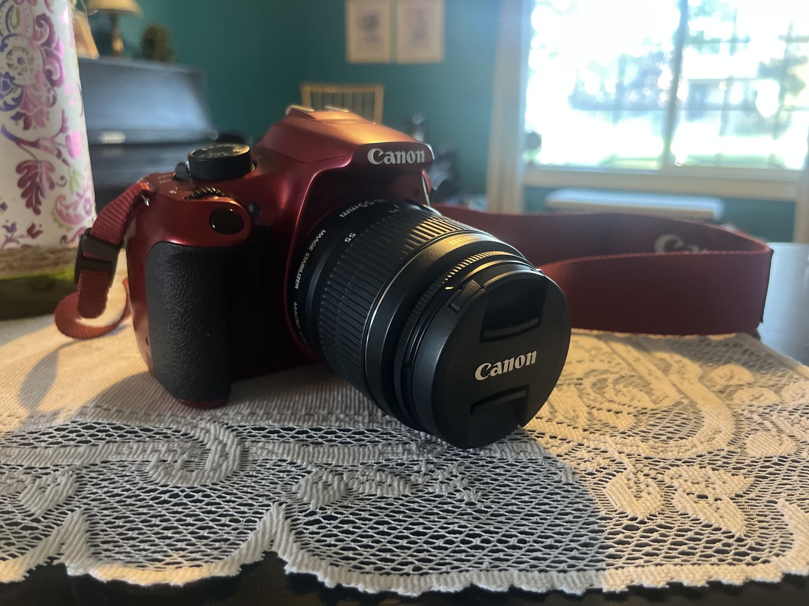 Canon Camera Red EOS T5