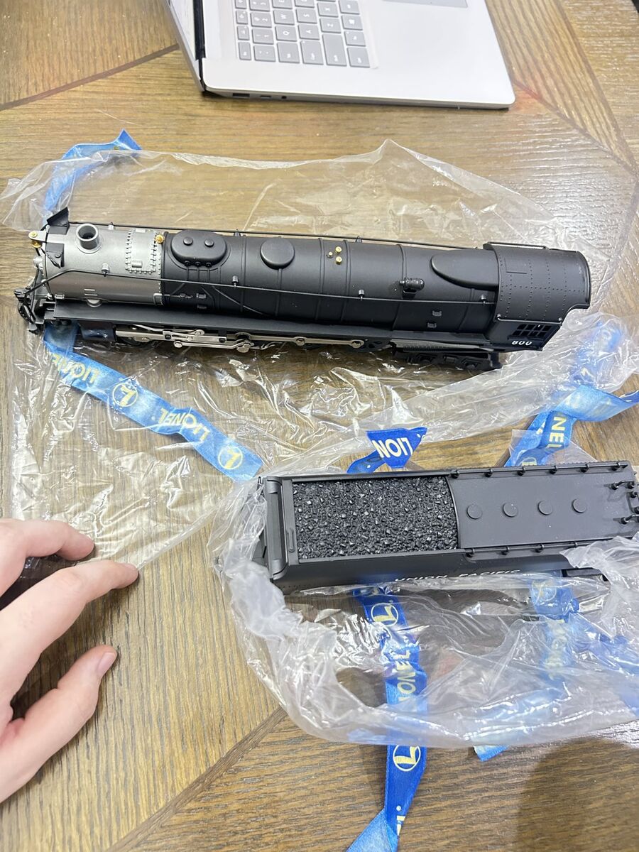 American Flyer steam engine Trainby lionel