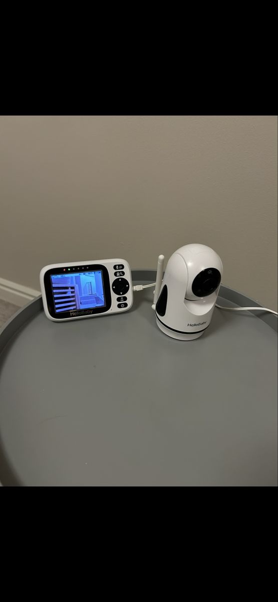 HelloBaby Video Baby Monitor with Pan-Tilt-Zoom Camera.