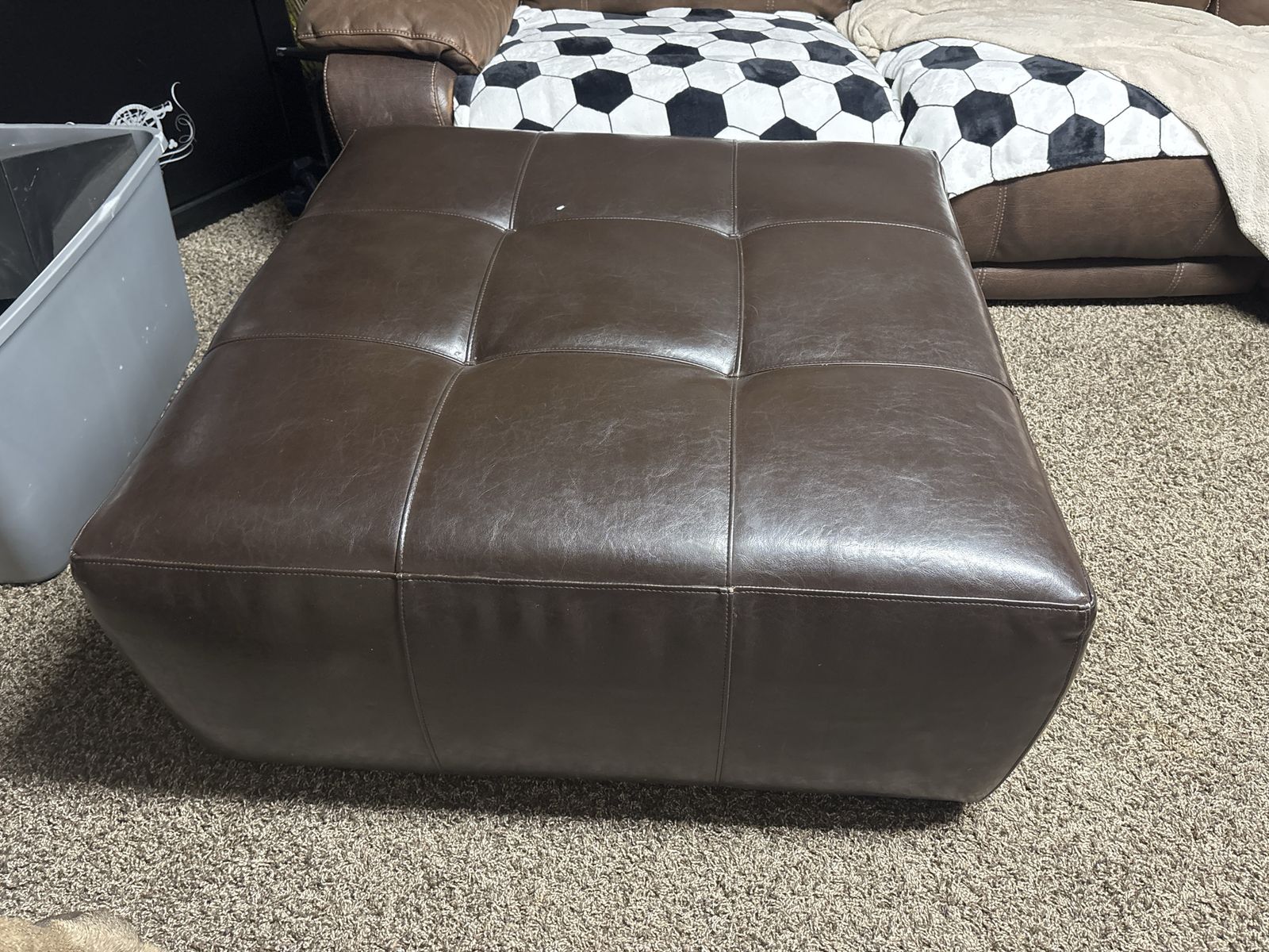 Brown ottoman 