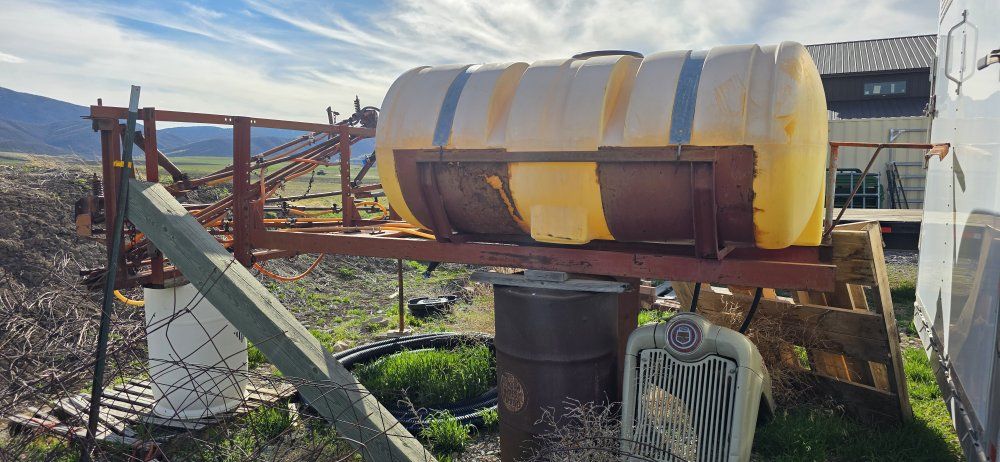 Truck Bed Sprayer
