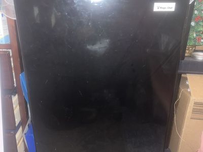 Magic Chef Miniature Fridge