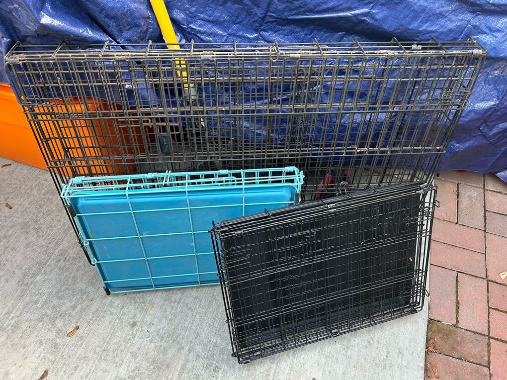 3 Metal Dog/Cat Enclosed Wire Kennels Collapsible