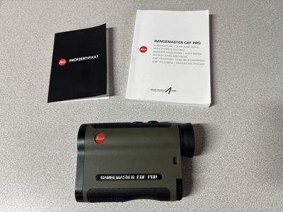 Leica Rangemaster CRF Pro Rangefinder - Hunting/Golf/Outdoors - Excellent Condition