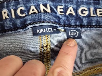 American Eagle Men's Blue Denim Jeans - Size 32x30 - Excellent Condition