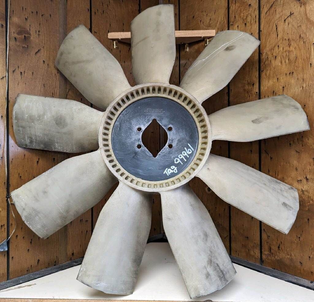 Freightliner Fan Blade