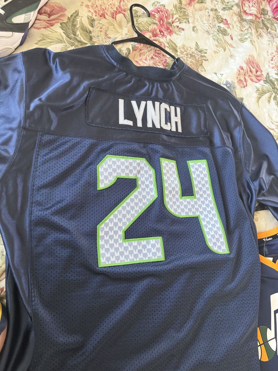 Marshawn Lynch Seahawks jersey