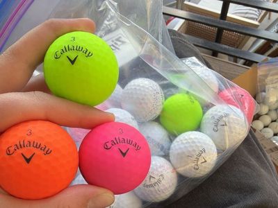 20 Assorted Callaway Golf balls