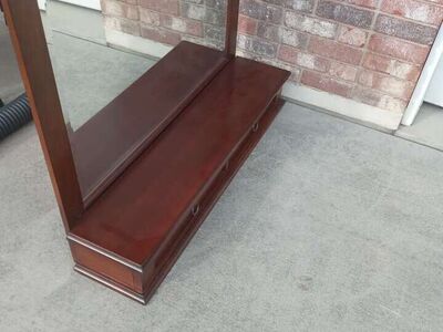 Cherry wood chest / deck mirror with drawers. Excellent shape. 801-441-8632