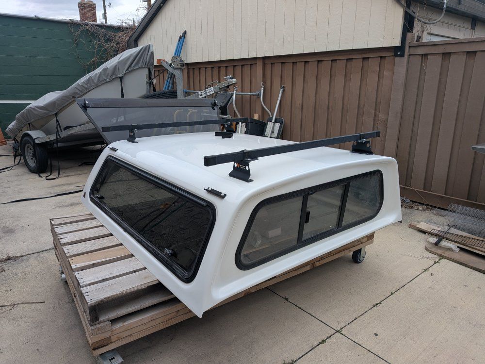 Tacoma Camper Shell (Leer)Topper – 6’ Bed 2005-2015