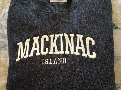 Sweatshirt/Sweater