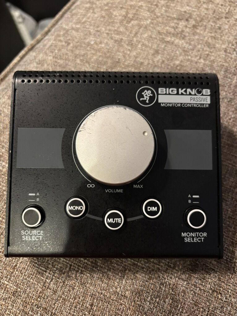 Mackie Big Knob Passive Monitor Controller
