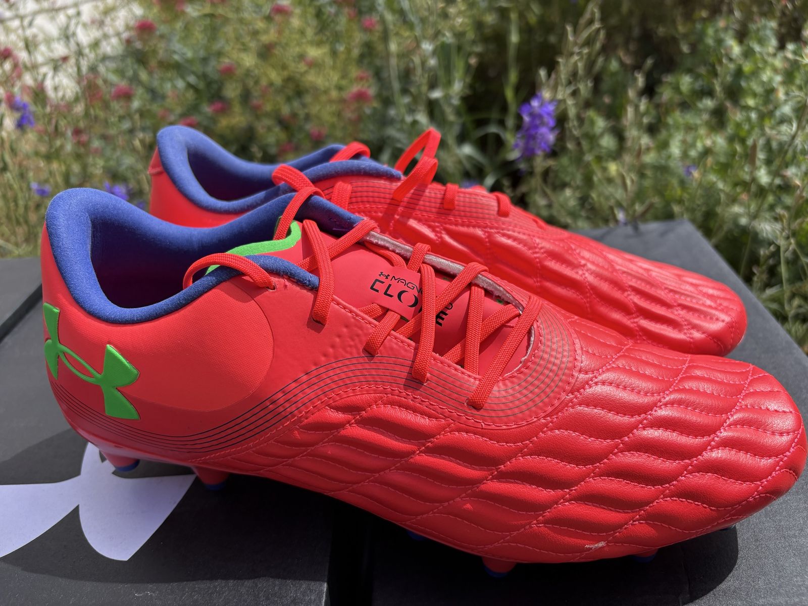 Soccer cleats clone magnetico 3 sizes 5.5-9 M / 67-10.5 W at great price