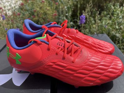 Soccer cleats clone magnetico 3 sizes 5.5-9 M / 67-10.5 W at great price