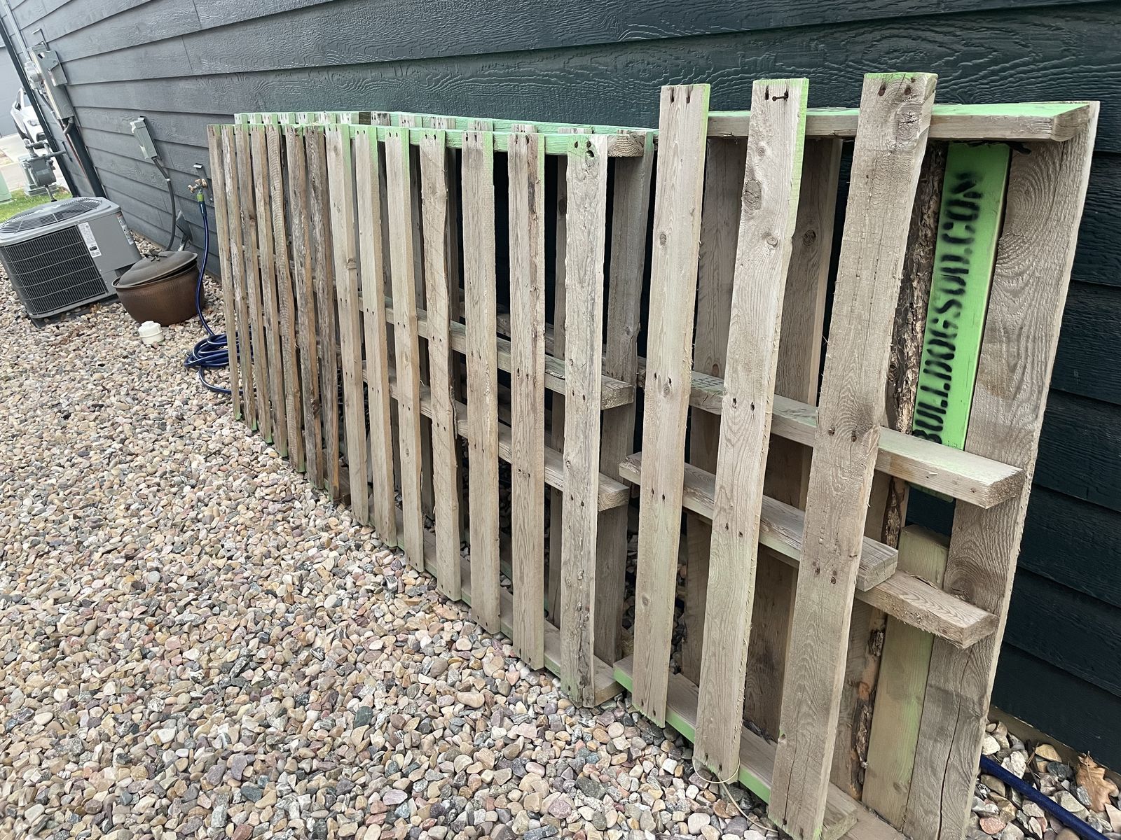 Free Pallets