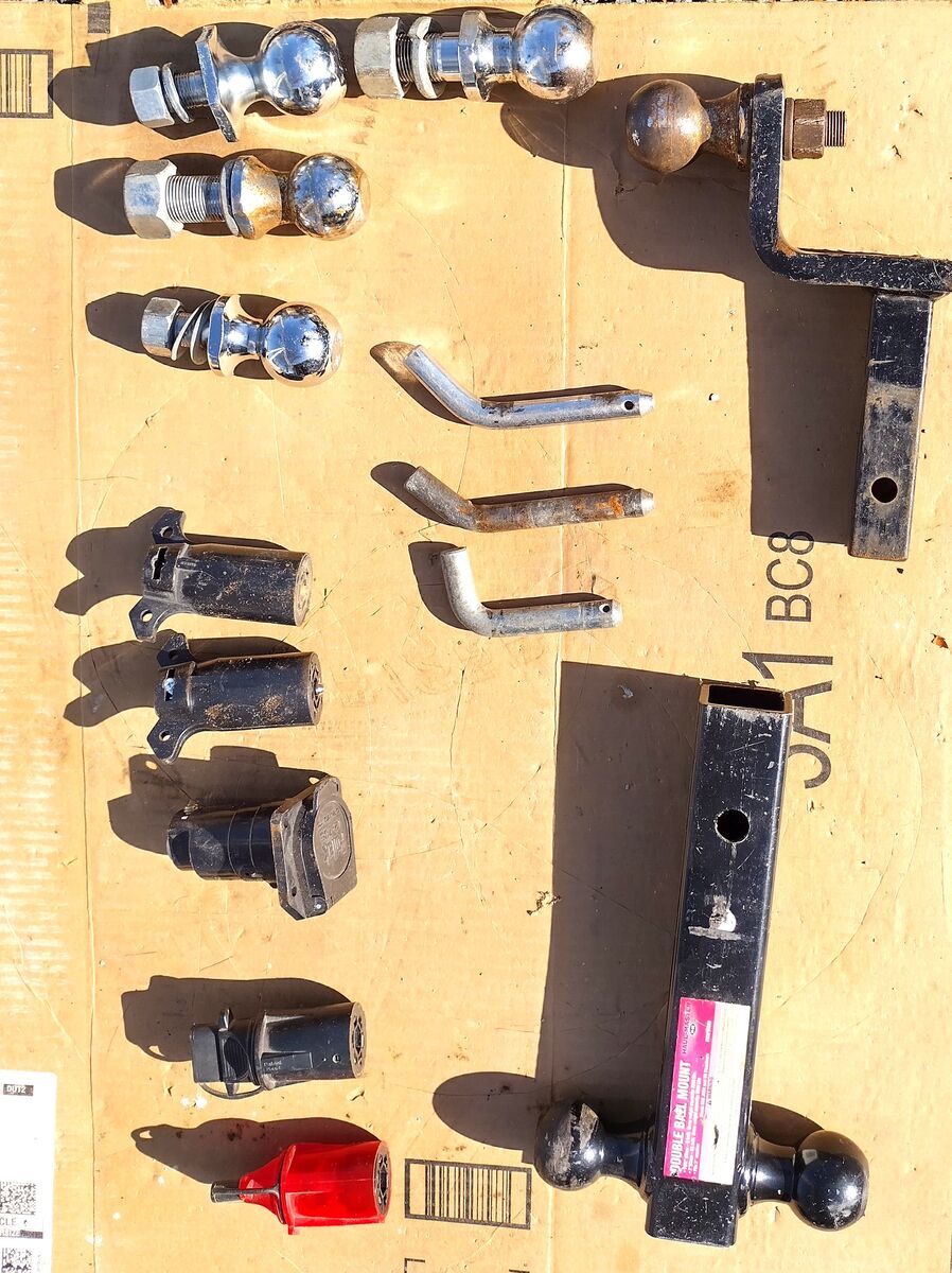 Trailer draw bars, adapters and balls