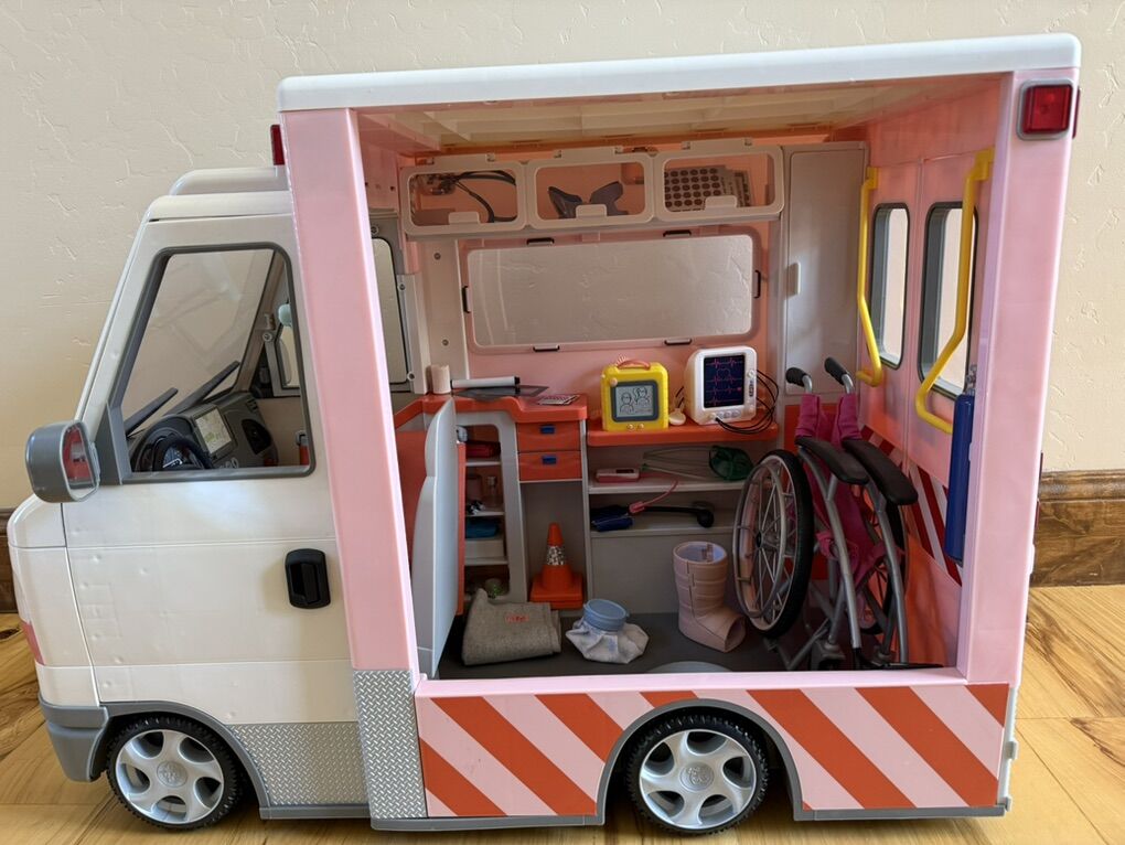 American Girl Doll/Our Generation Ambulance