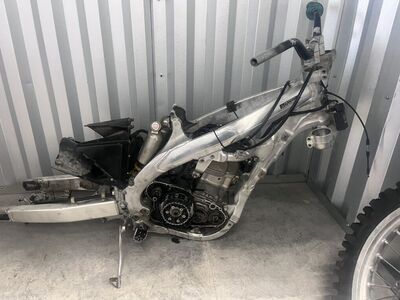 2005 2008 Honda Crf 450 parts Seat Pipe Etc