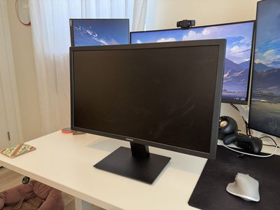 Samsung S24A310NH 24-inch FHD Monitor - HDMI & D-SUB Inputs