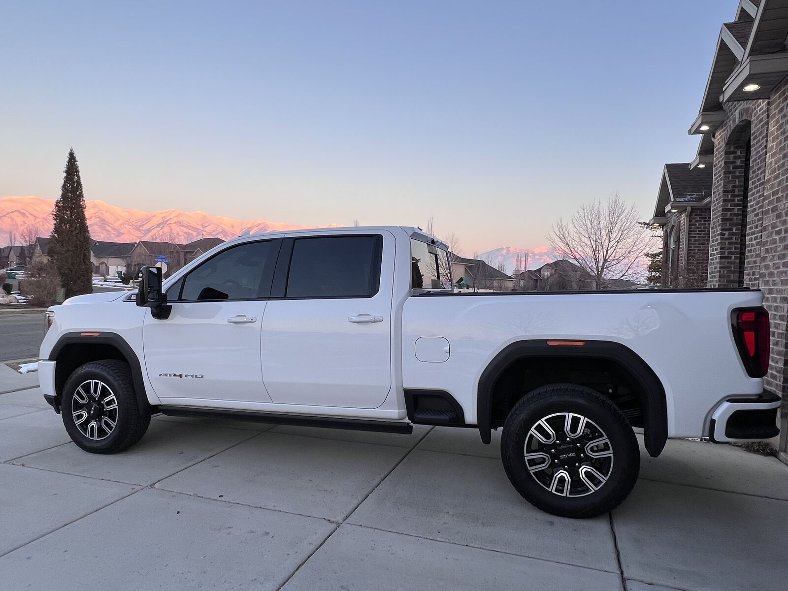 2023 GMC Sierra 3500HD AT4