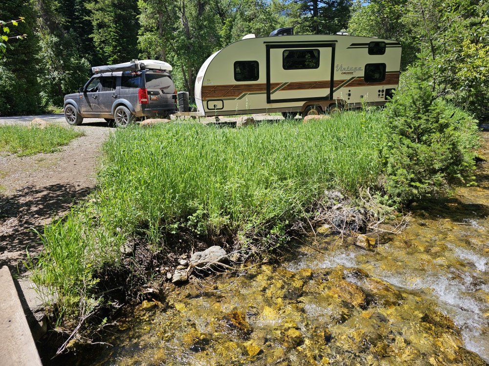 2019 Gulf Stream Vintage Cruiser 23QBS