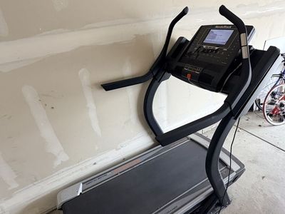 NordicTrack X11i Incline Trainer treadmill